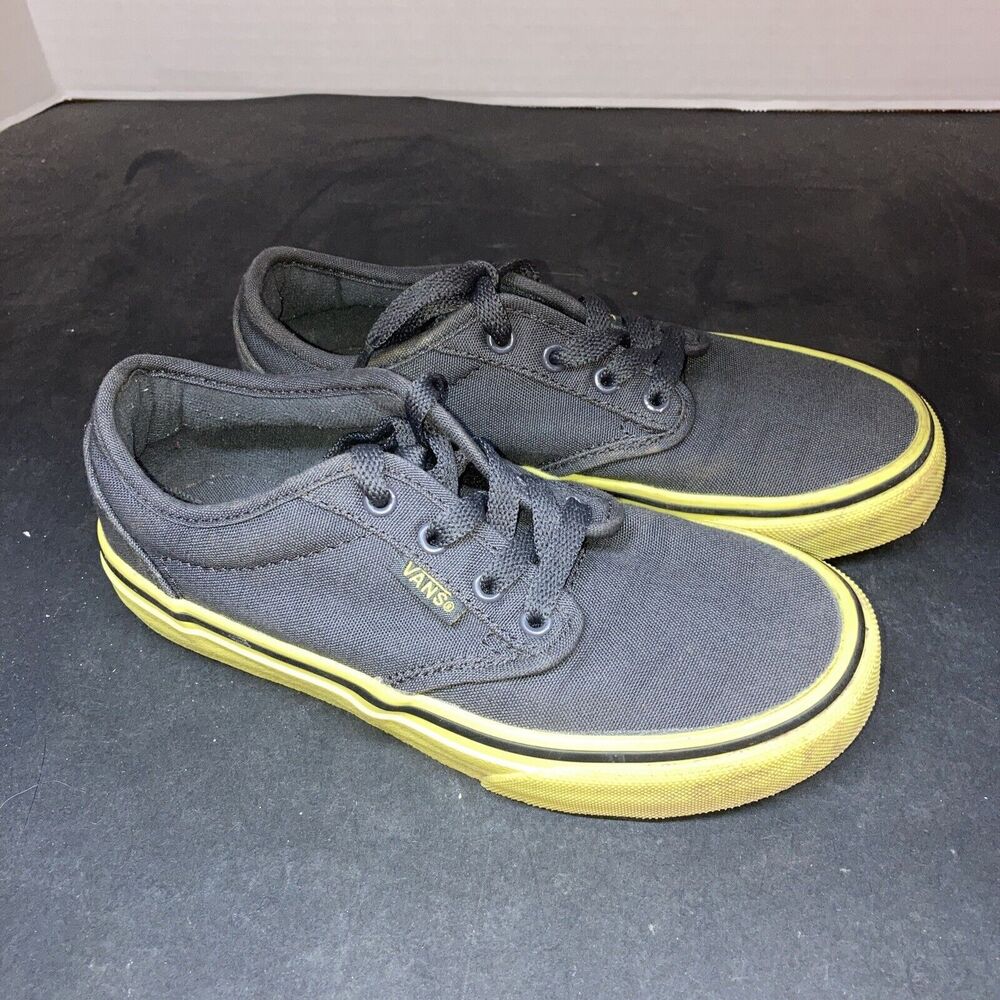 Vans Youth Size 13 Off The Wall Gray Sneakers